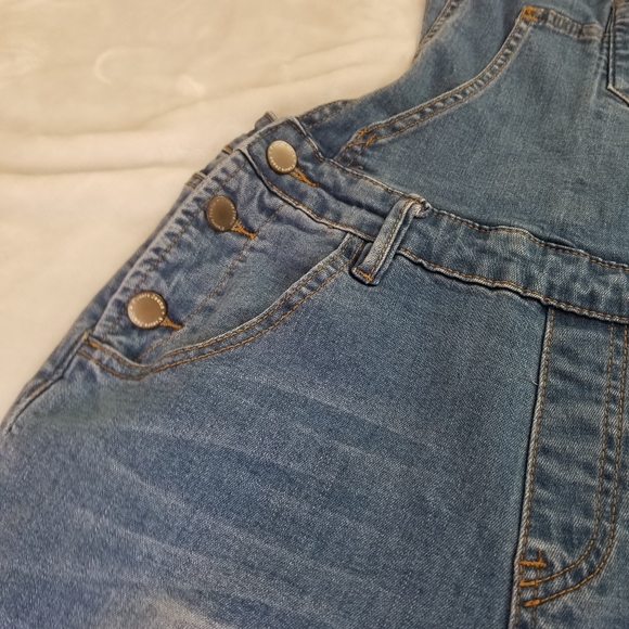 Womens' Overalls - Picture 5 of 8